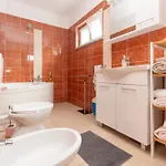 Cherry Garden Apartment *